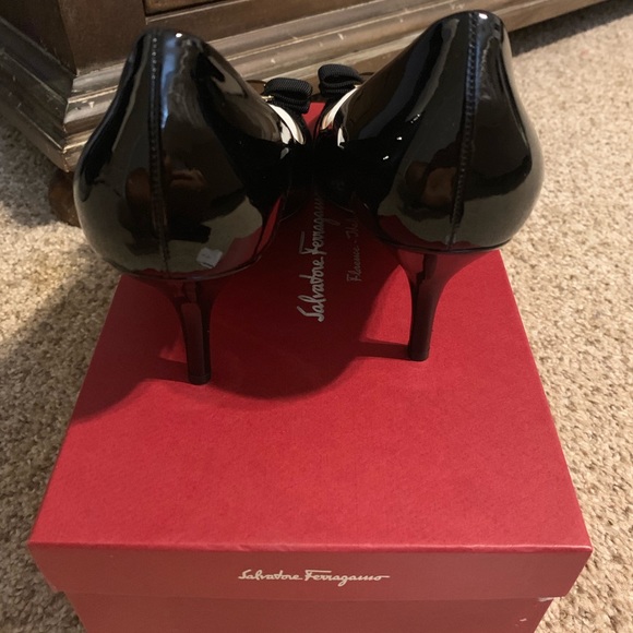 Salvatore Ferragamo Carla 70 - Picture 3 of 5